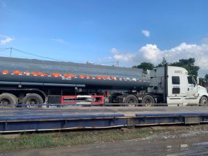 vận chuyển silicat trong xe bồn công nghiệp an toàn